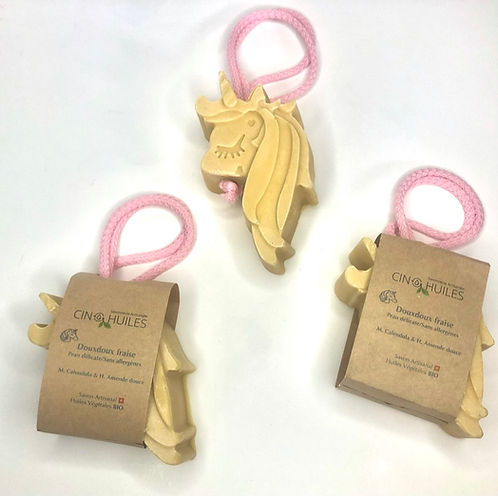 Sweetsweet strawberry butterfly on a rope